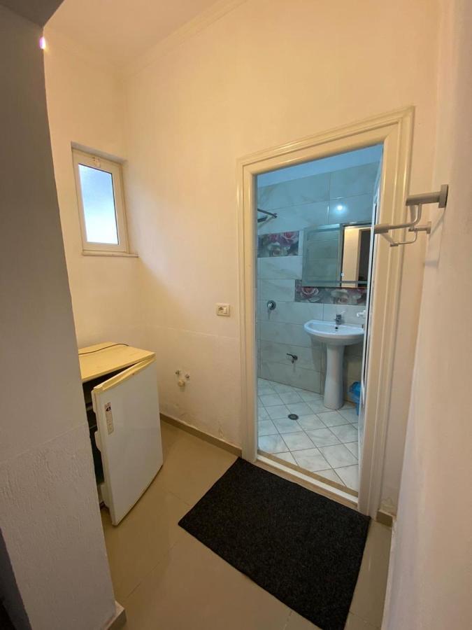 Guest House Lionel Durrës Zewnętrze zdjęcie