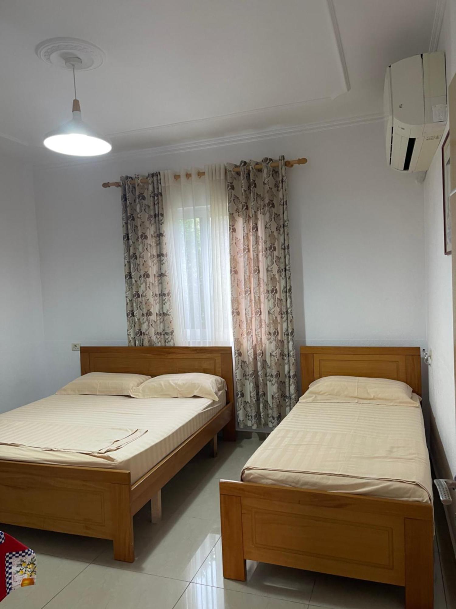 Guest House Lionel Durrës Zewnętrze zdjęcie